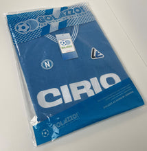 Carica l'immagine nel visualizzatore di Gallery, El Pibe d'Oro 1984-85 (Blu)